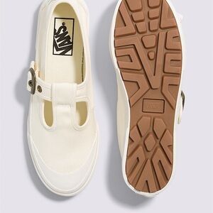 New Vans Mary Jane Style 93 Shoe Sz 8 in Classic White